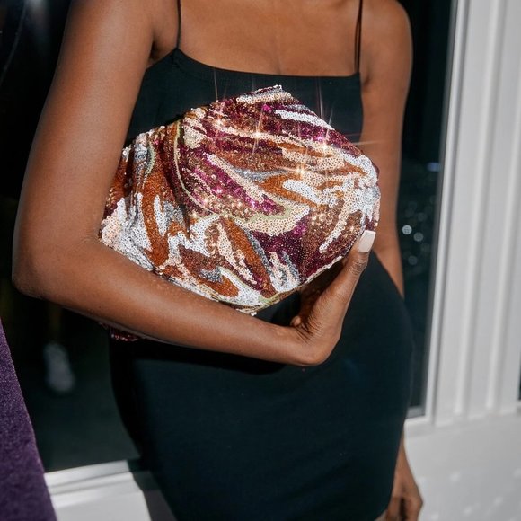 Sequin detailed Design Evening Bag - Picture 3 of 4